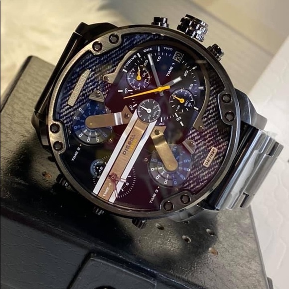 DZ7331 - Diesel Men’s Mr. Daddy 2.0 Gunmetal Tone Watch - Picture 10 of 10